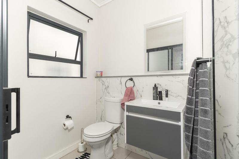 1 Bedroom Property for Sale in The Huntsman Western Cape